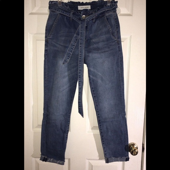 Blue Jeans 👖 - Picture 1 of 2